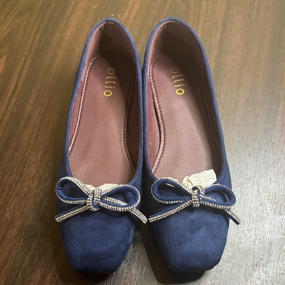 Ollio Women's Dark Blue Flats with Bow Accent